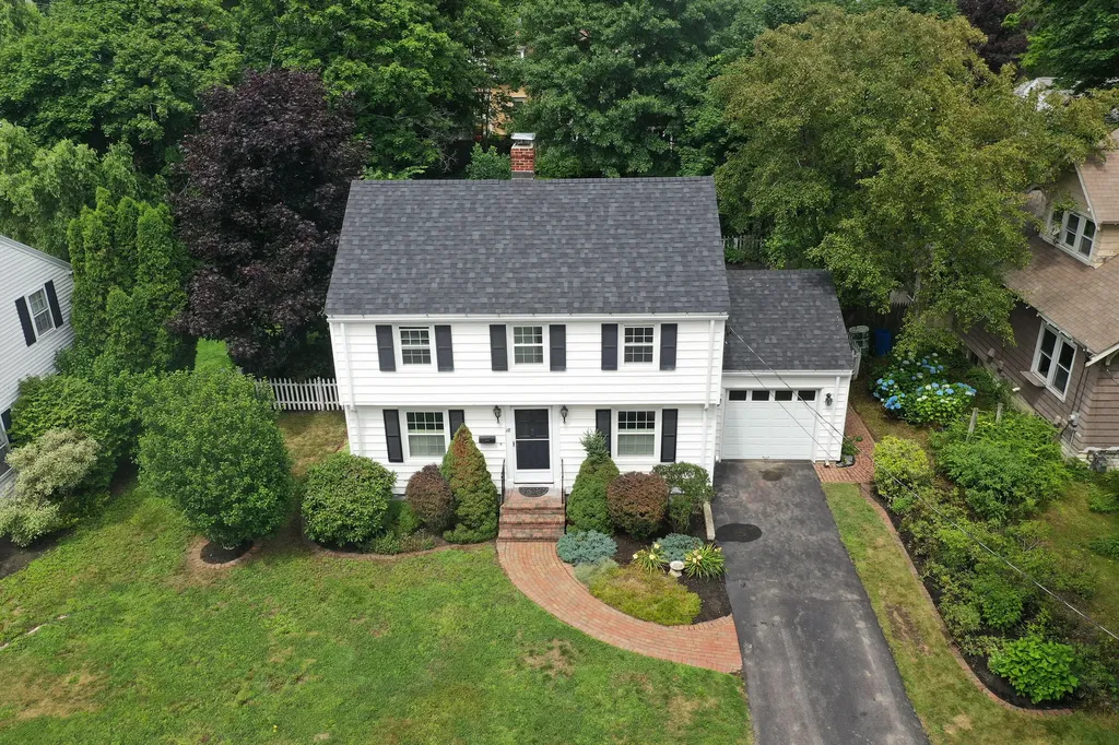 18 Mackworth Street Portland ME 04103