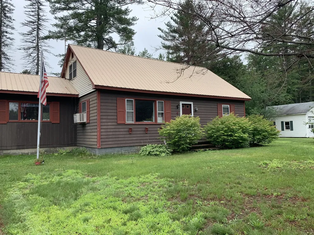 4 Riverside Lane Bethel ME 04217