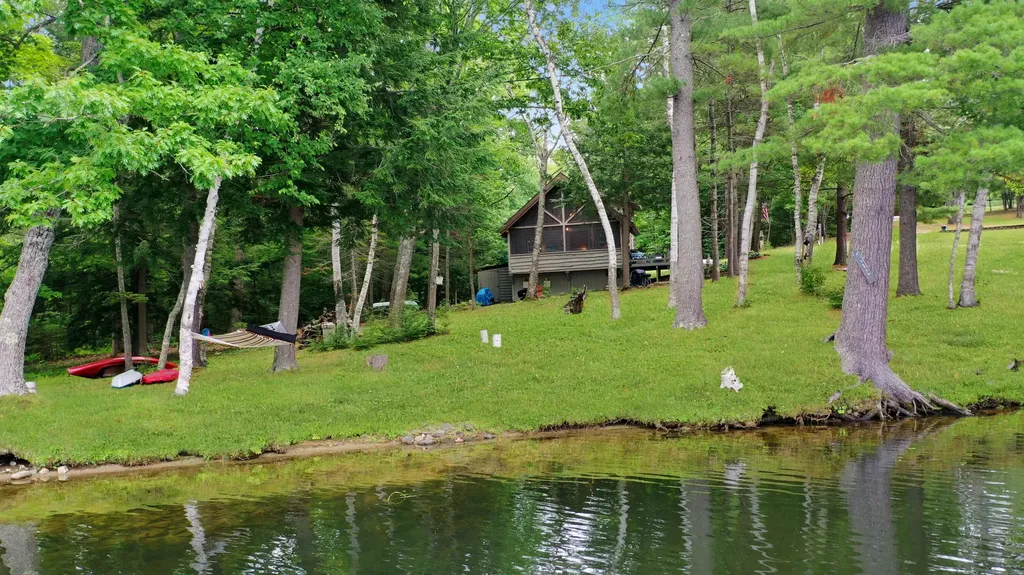 1 Streamside Lane Gardiner ME 04345