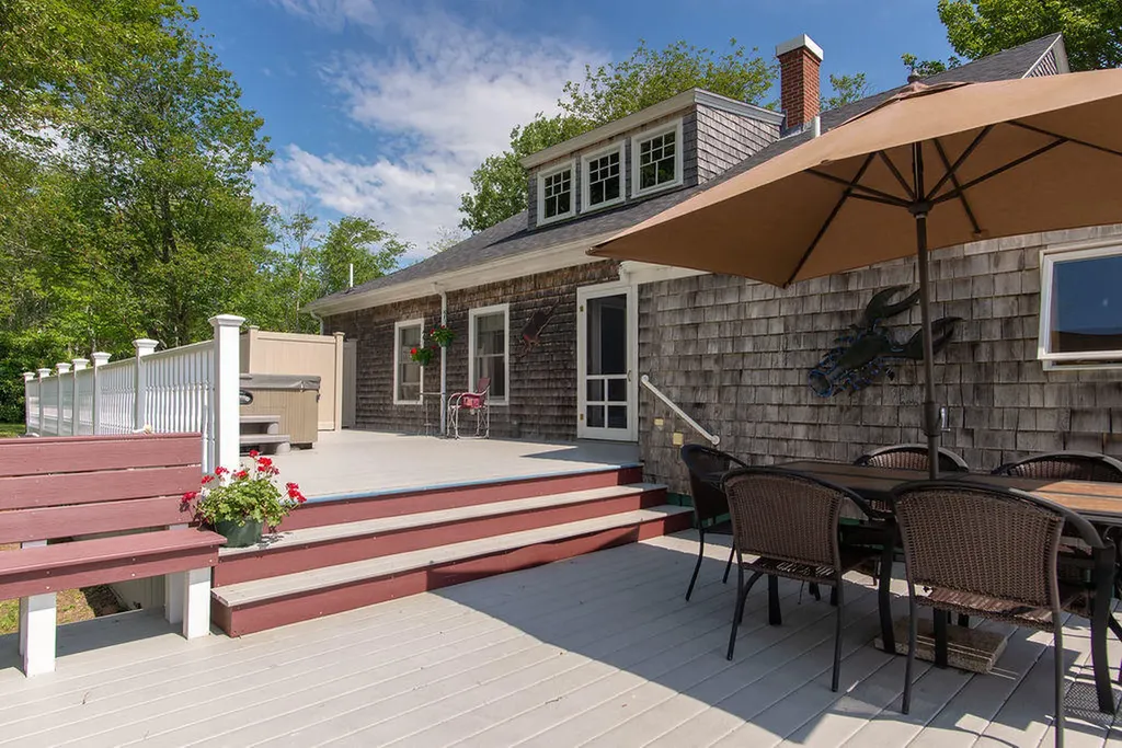 17 Willow Street Chebeague Island ME 04017