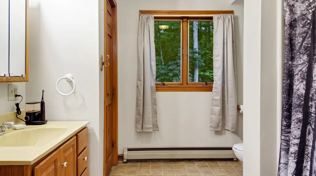 2068 Eight Rod Road Sidney ME 04330