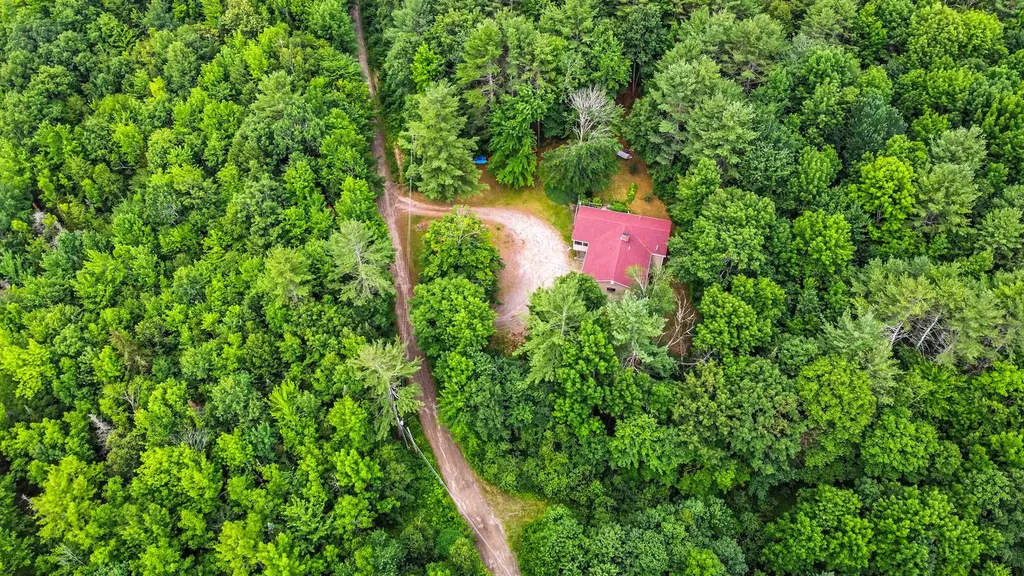 2068 Eight Rod Road Sidney ME 04330