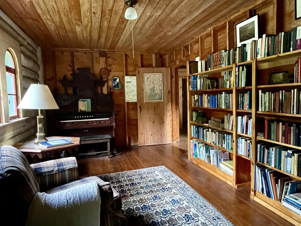 158 High Head Drive Brooklin ME 04616