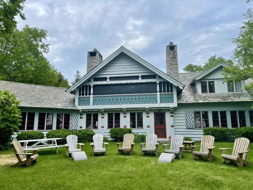 158 High Head Drive Brooklin ME 04616