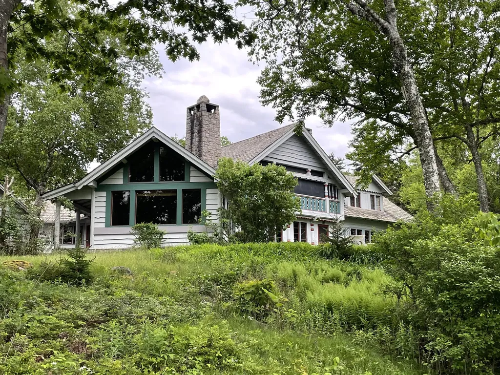 158 High Head Drive Brooklin ME 04616