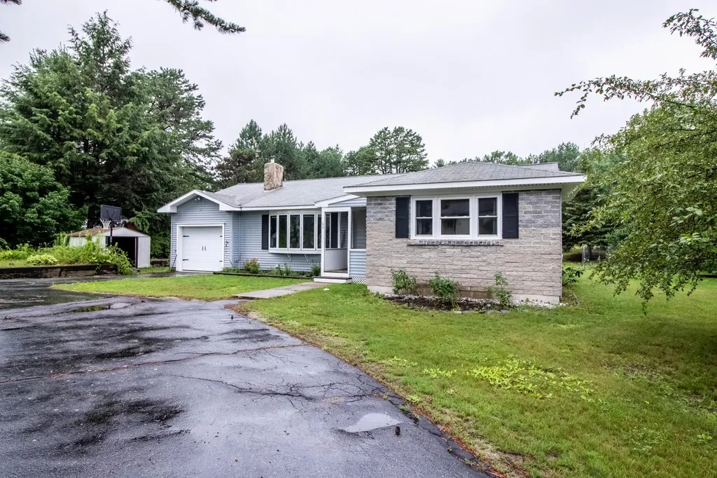 69 Old Mill Road Sanford ME 04073
