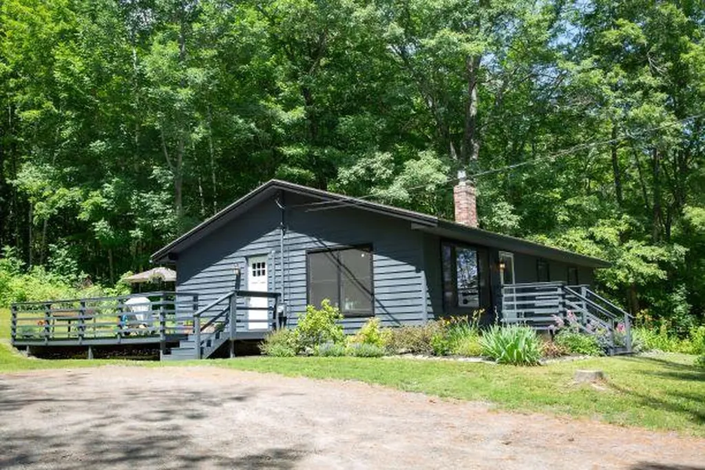 395 Albion Road Benton ME 04901