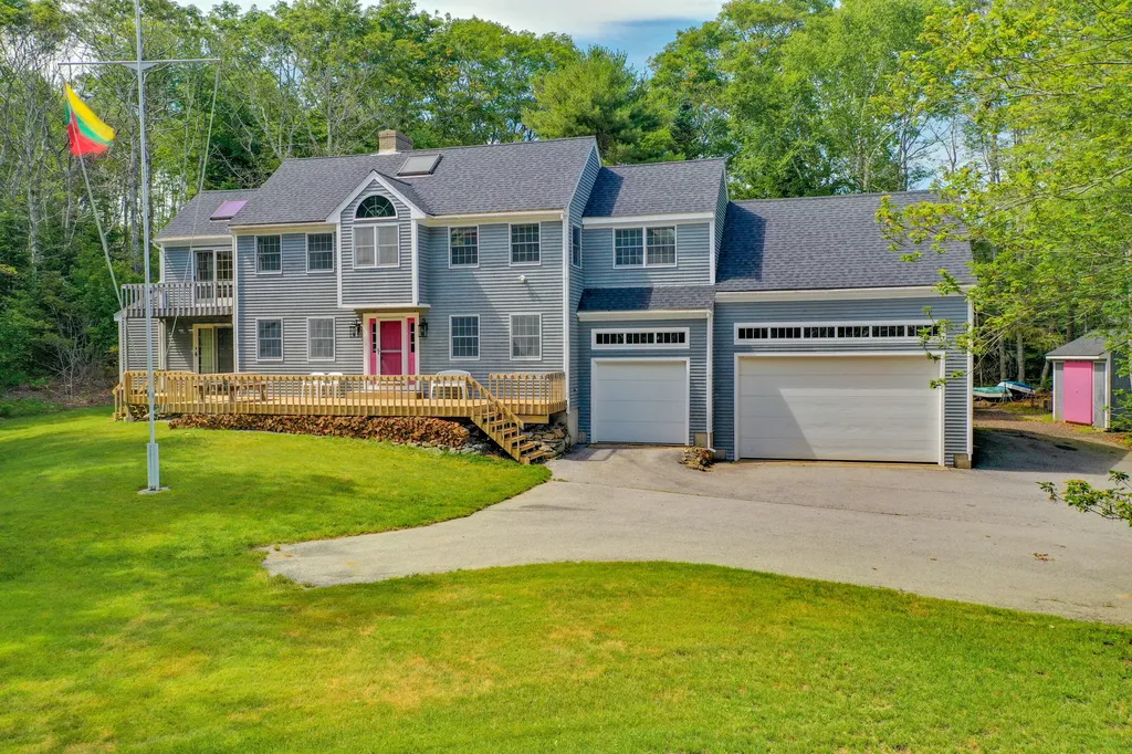 15 Yankee Way Boothbay ME 04544