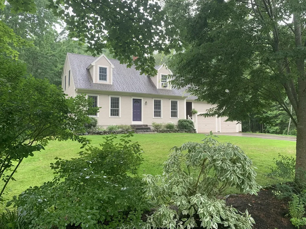 21 Pennacook Circle Wells ME 04090