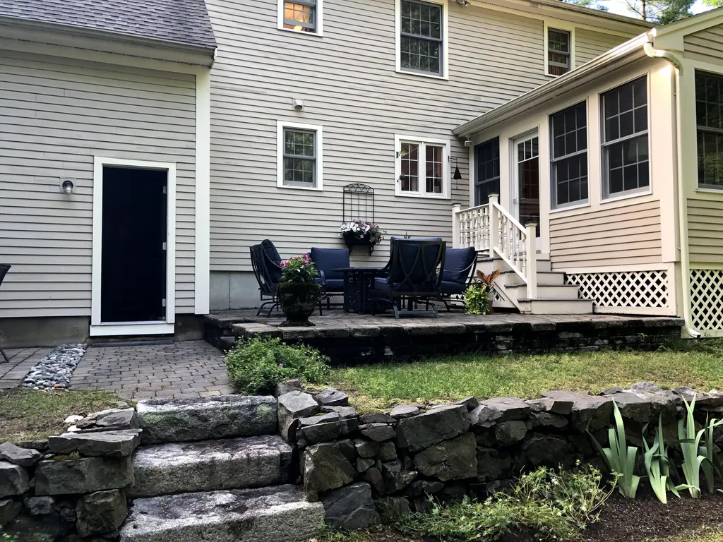 21 Pennacook Circle Wells ME 04090