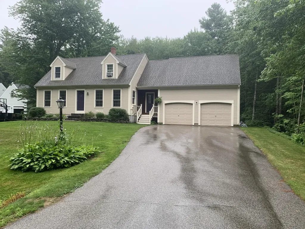 21 Pennacook Circle Wells ME 04090