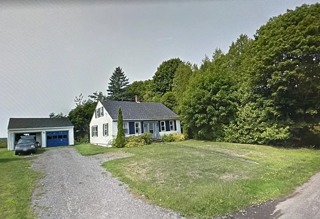 67 High Street Thomaston ME 04861