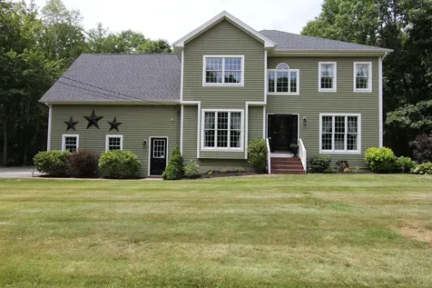 24 Pond Ridge Drive Lewiston ME 04240