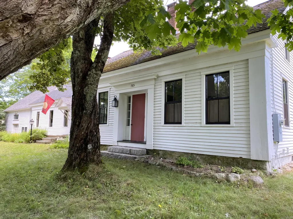 785 Main Road Islesboro ME 04848