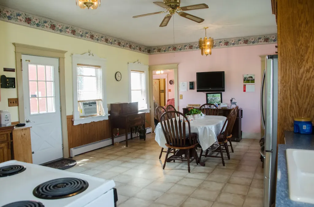 3 Alexander Reed Road Richmond ME 04357