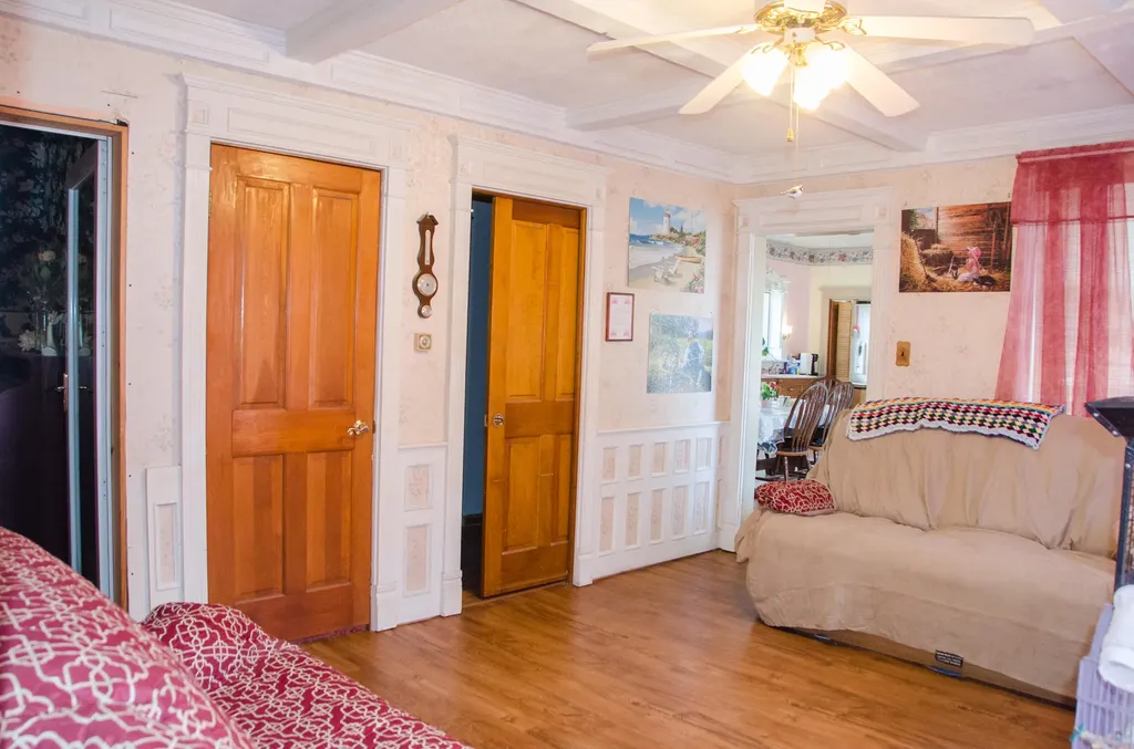 3 Alexander Reed Road Richmond ME 04357