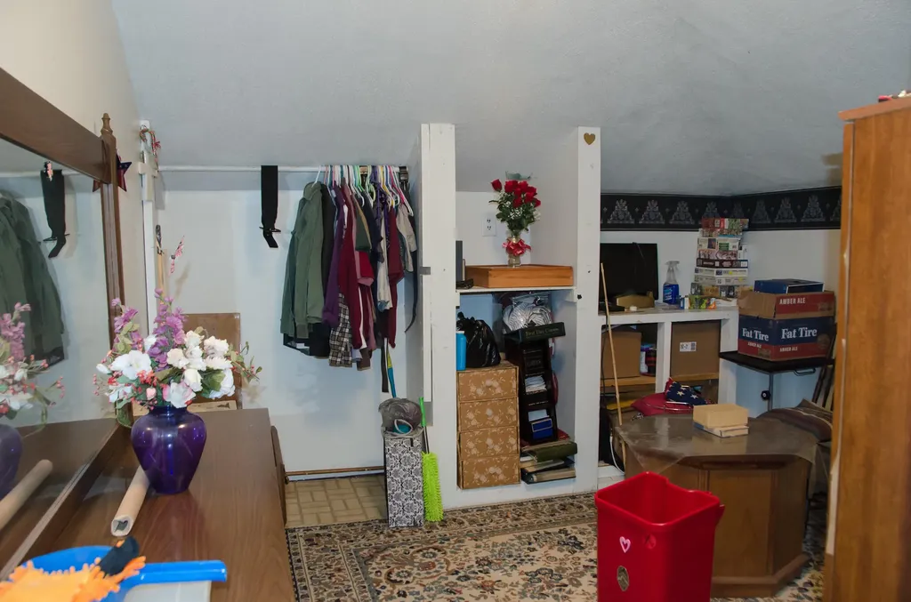 3 Alexander Reed Road Richmond ME 04357