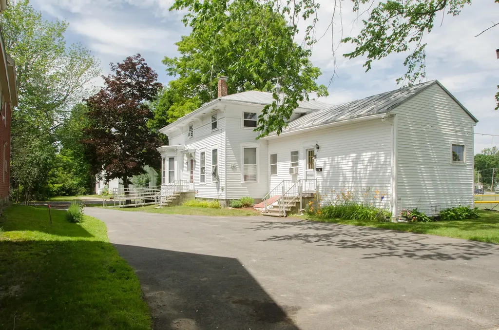 3 Alexander Reed Road Richmond ME 04357