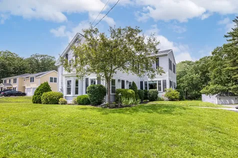104 Fogg Road Scarborough ME 04074