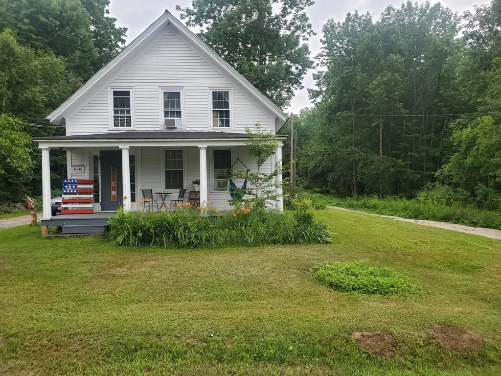 1898 Main Street Fayette ME 04349
