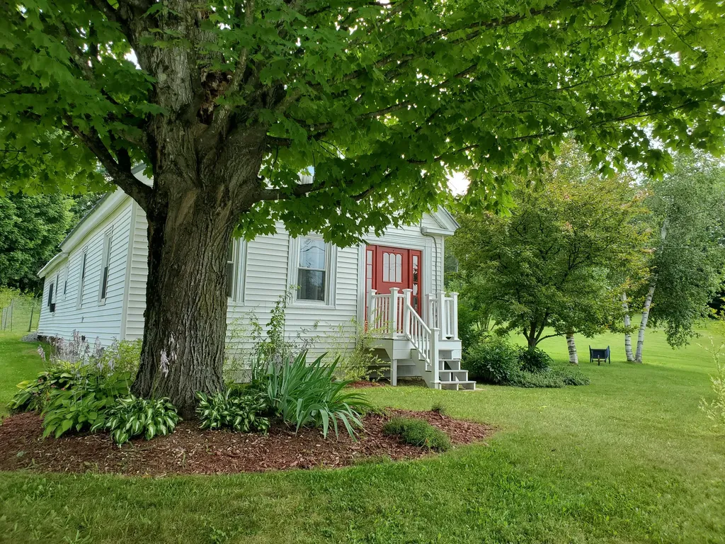 17 Elm Street Mercer ME 04957