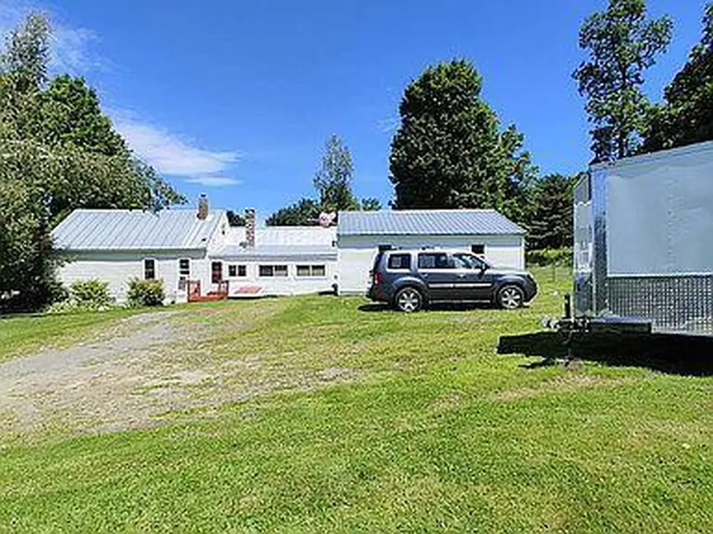 17 Elm Street Mercer ME 04957