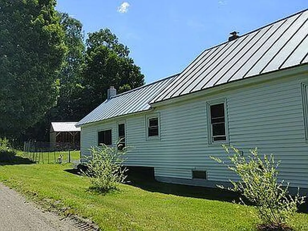 17 Elm Street Mercer ME 04957