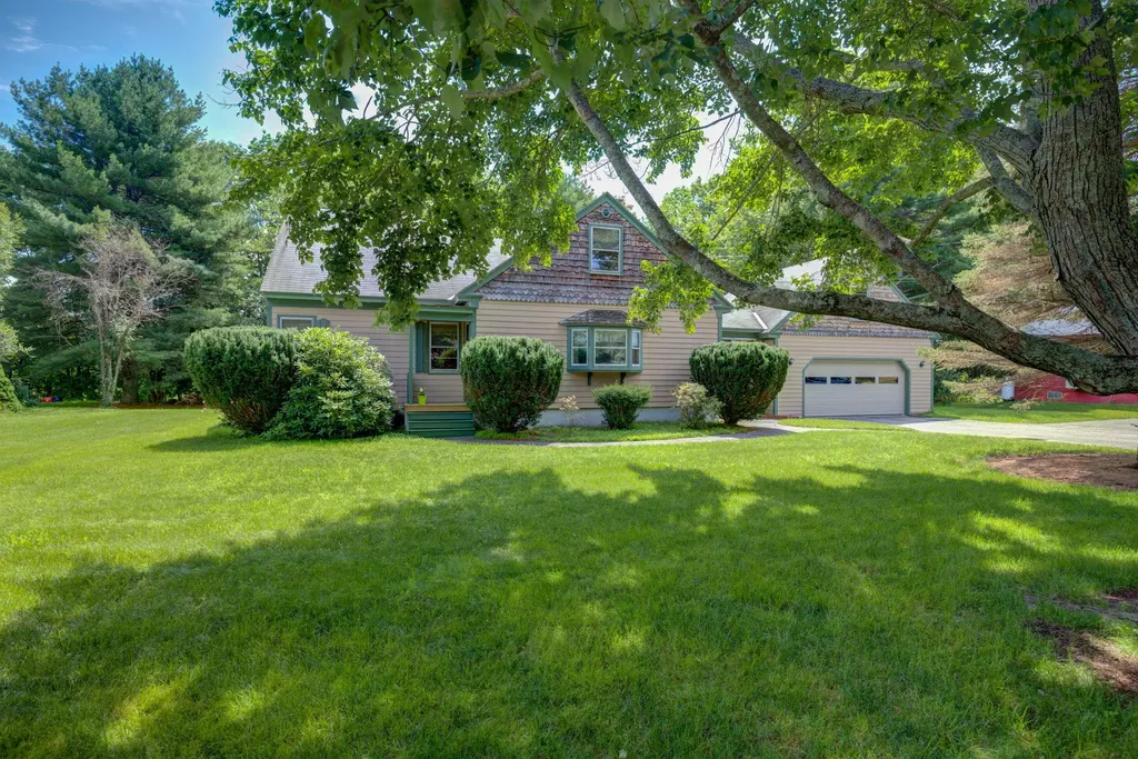 183 Guinea Road Biddeford ME 04005
