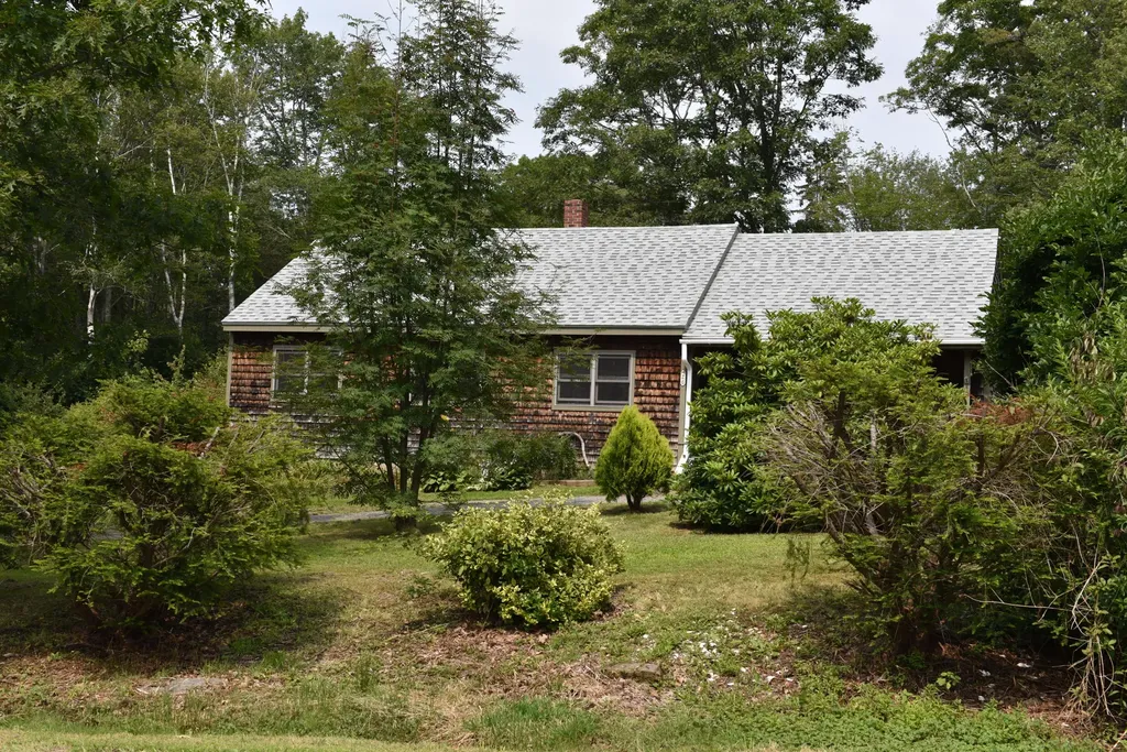 26 Basin Point Road Harpswell ME 04079