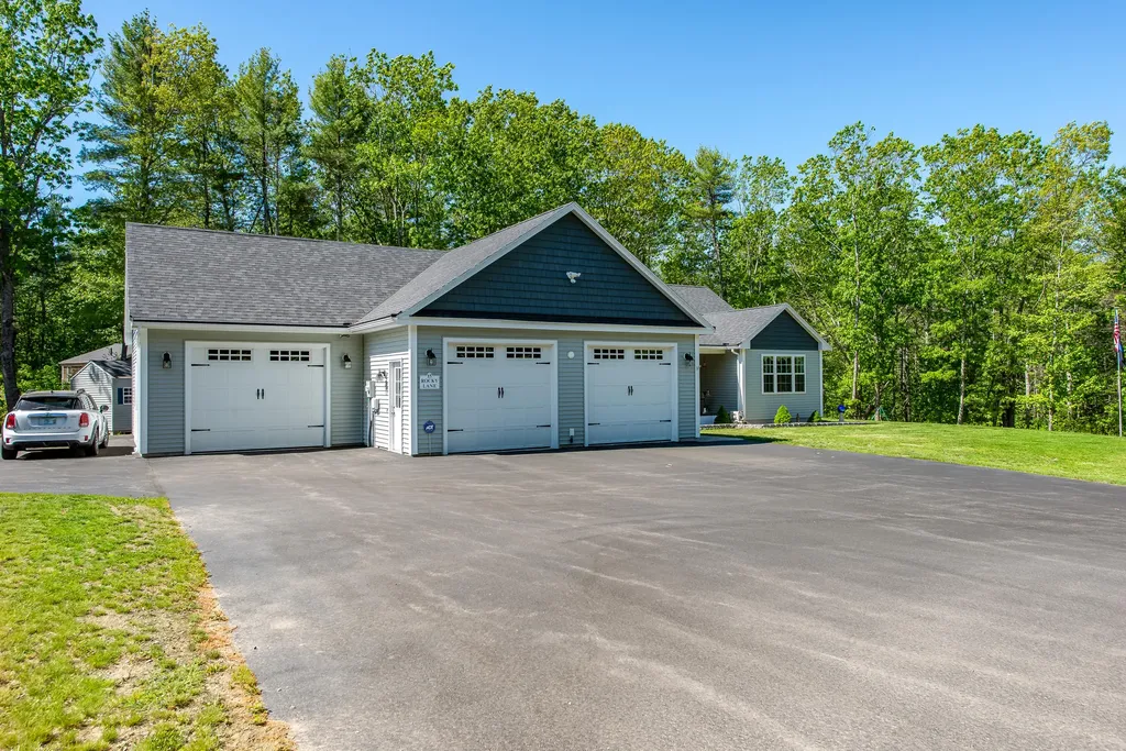 15 Rocky Lane Wells ME 04090