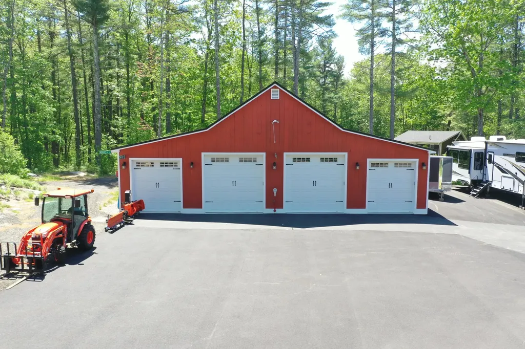 15 Rocky Lane Wells ME 04090