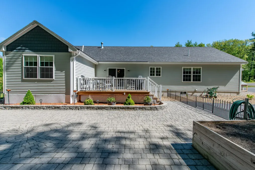 15 Rocky Lane Wells ME 04090