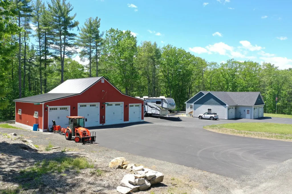 15 Rocky Lane Wells ME 04090