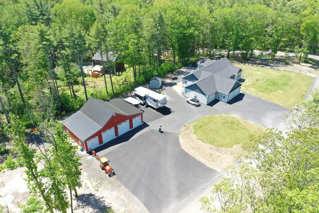 15 Rocky Lane Wells ME 04090