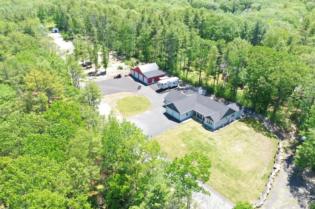 15 Rocky Lane Wells ME 04090