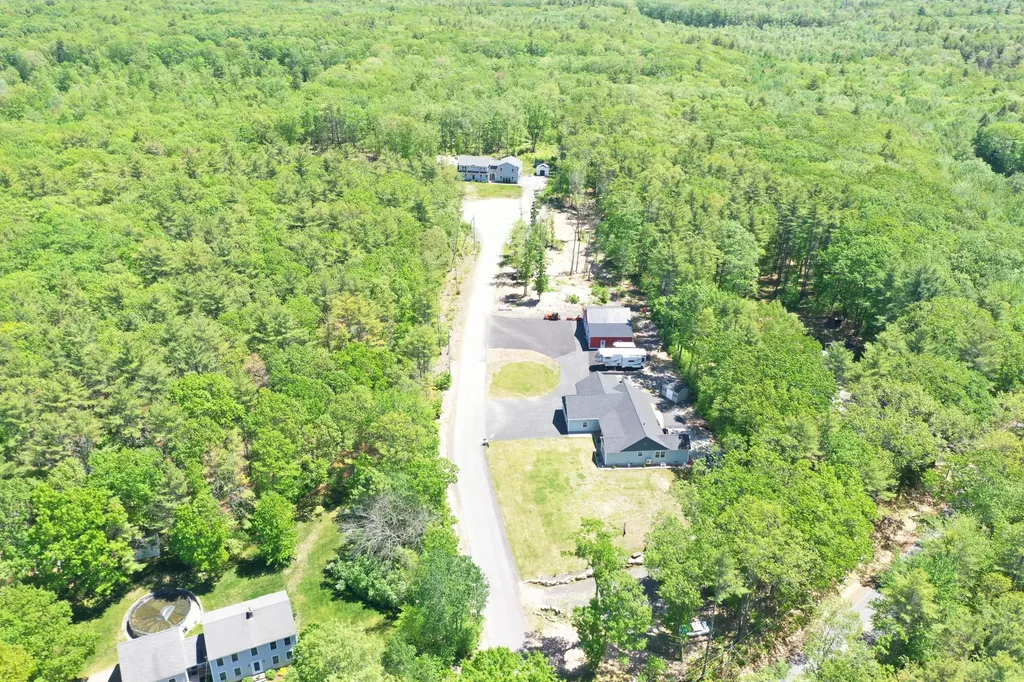 15 Rocky Lane Wells ME 04090