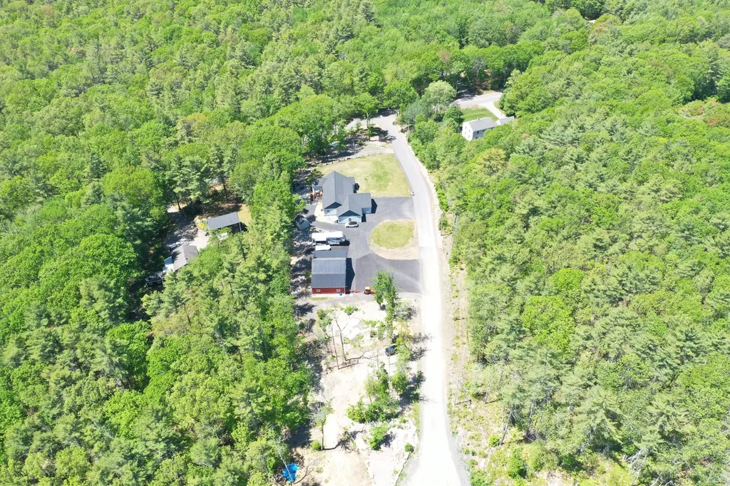 15 Rocky Lane Wells ME 04090