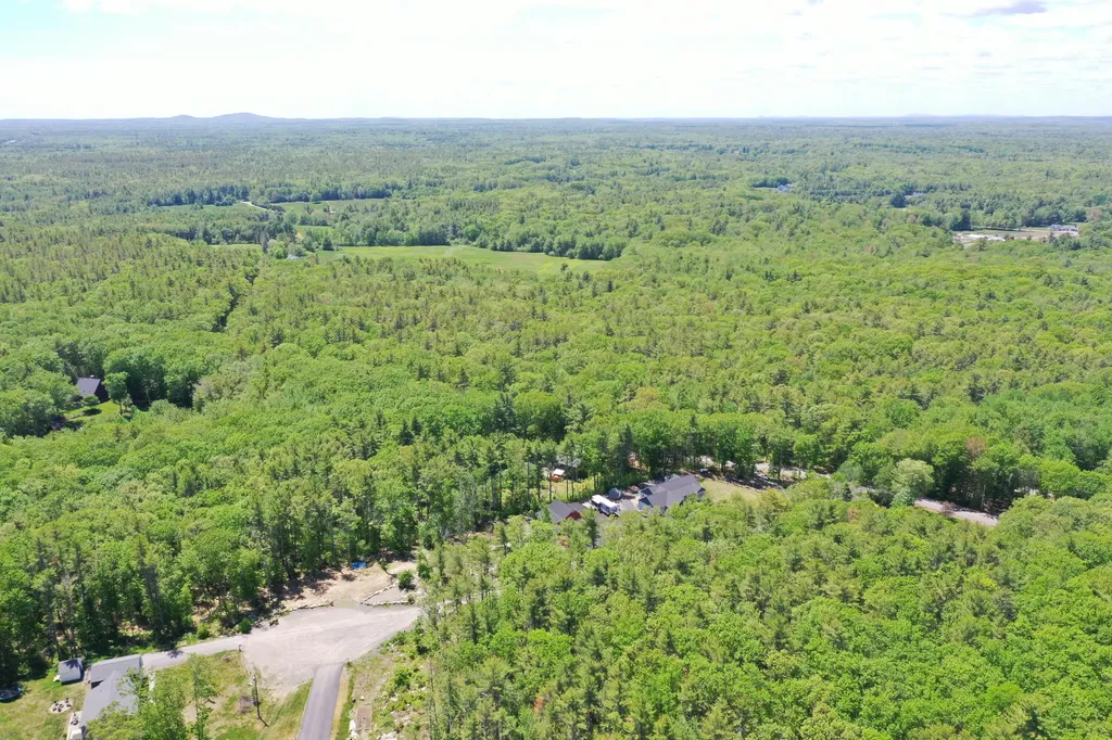 15 Rocky Lane Wells ME 04090