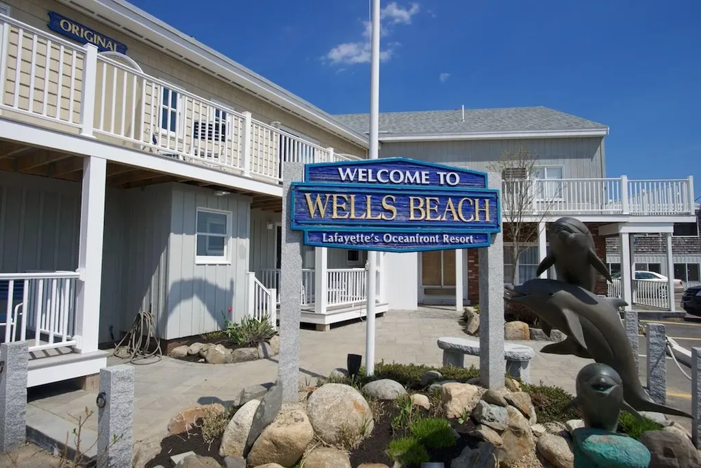 15 Rocky Lane Wells ME 04090