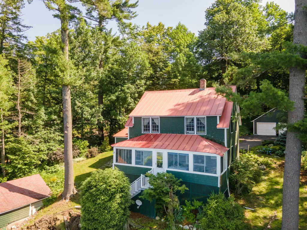 18 Fishbone Drive Rome ME 04963