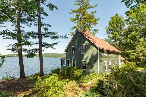 18 Fishbone Drive Rome ME 04963
