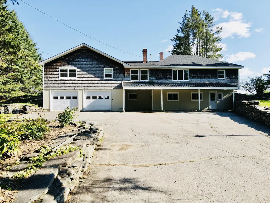 352 Chapman Road Newburgh ME 04444