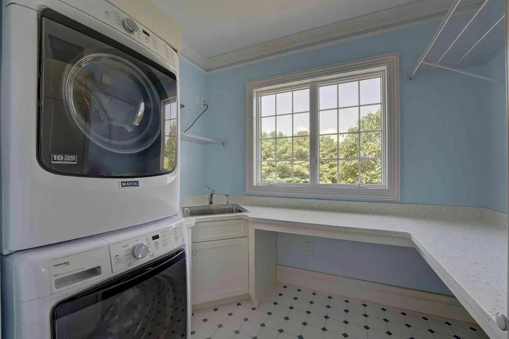 717 South Street Biddeford ME 04005