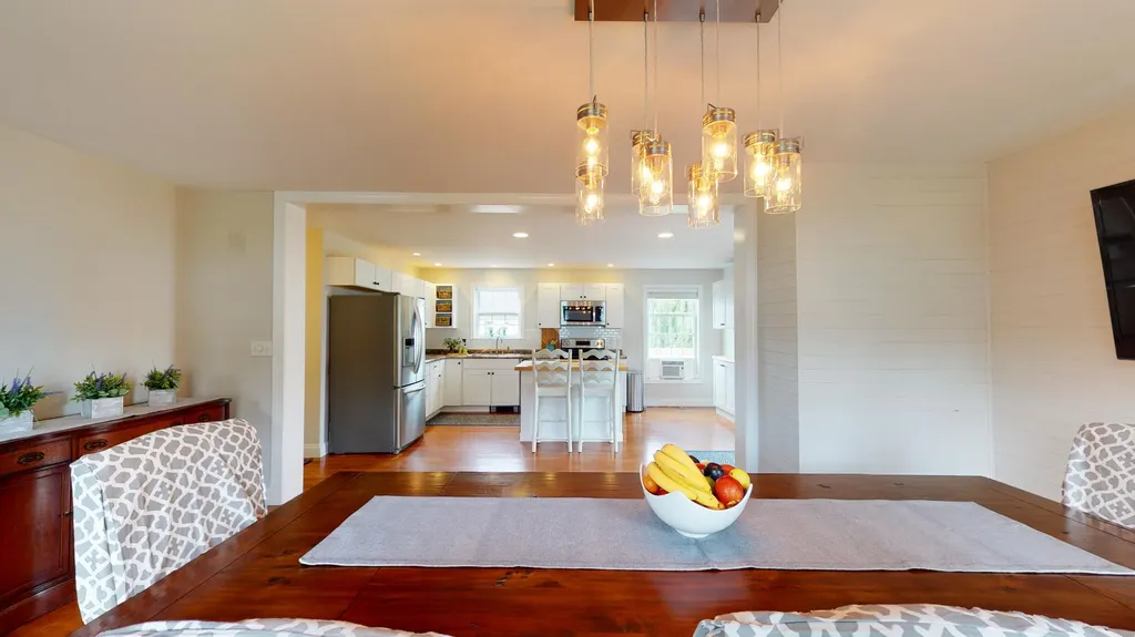 10 Littlefield Street Rockland ME 04841