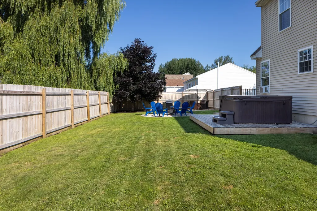 10 Littlefield Street Rockland ME 04841