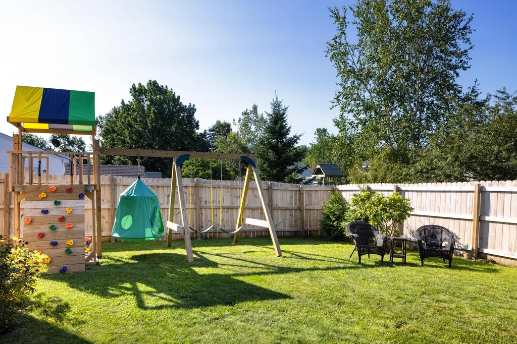 10 Littlefield Street Rockland ME 04841