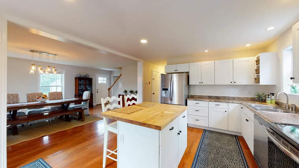 10 Littlefield Street Rockland ME 04841