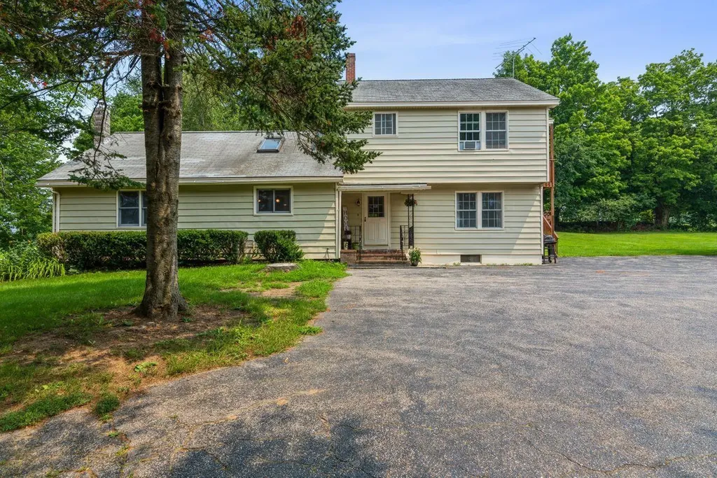 541 Boom Road Saco ME 04072