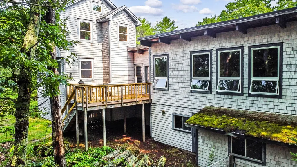 32 Fred Brigham Road Phippsburg ME 04562