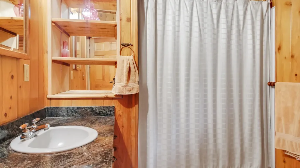 32 Fred Brigham Road Phippsburg ME 04562